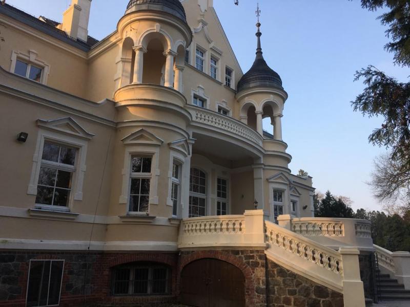 Wonieść - Remont Pałacu wraz z zagospodarowaniem terenu 